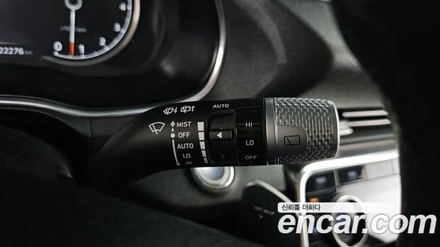 Genesis GV80 2020 — Photo 15/33