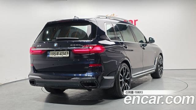 BMW X7 2021 — ფოტო 1/20