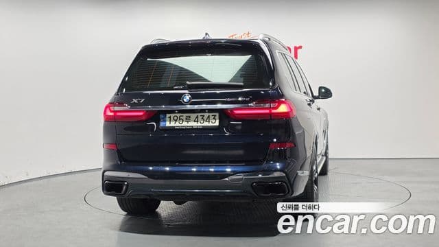 BMW X7 2021 — ფოტო 3/20