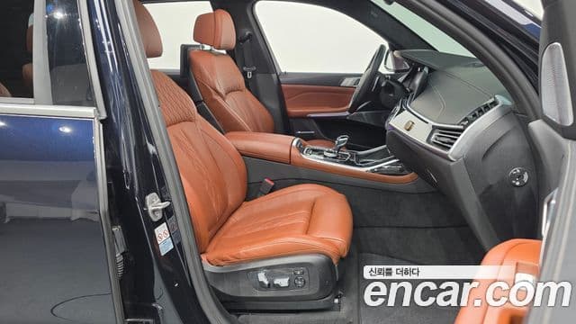 BMW X7 2021 — ფოტო 12/20