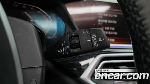 BMW X7 2021 — Photo 5/36