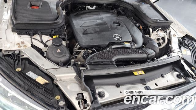Mercedes-Benz GLC-Class 2020 — Şəkil 6/20