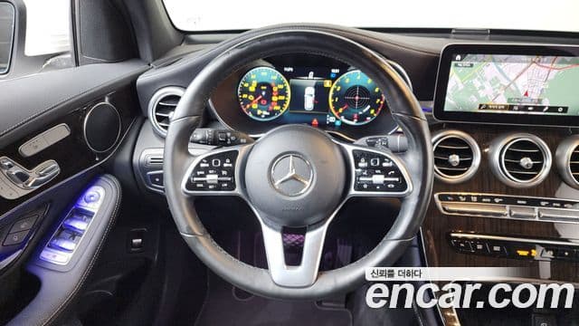 Mercedes-Benz GLC-Class 2020 — Şəkil 12/20