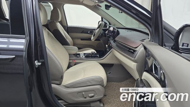 Kia Carnival 2022 — Şəkil 11/20