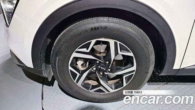 Kia Sportage 2021 — ფოტო 5/20