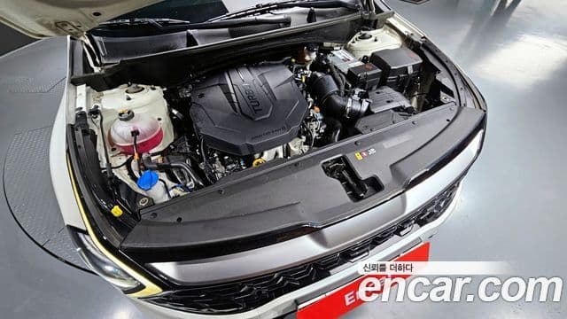 Kia Sportage 2021 — ფოტო 6/20