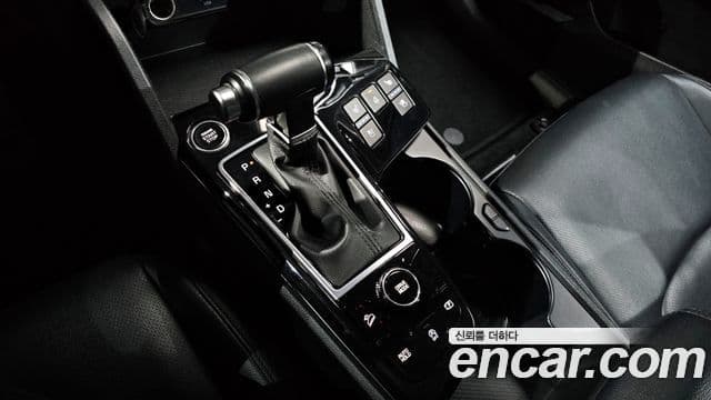 Kia Sportage 2021 — ფოტო 9/20