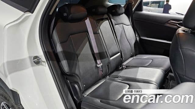 Kia Sportage 2021 — ფოტო 11/20