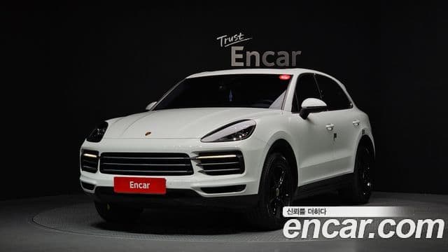 Porsche Cayenne 2019 — Фото 1/20