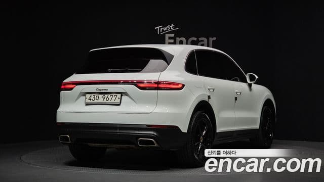 Porsche Cayenne 2019 — Фото 2/20