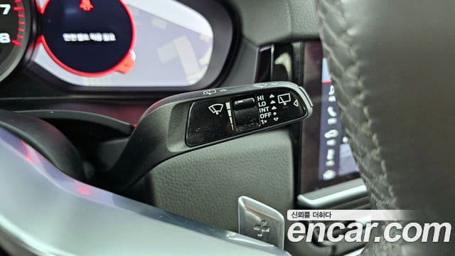 Porsche Cayenne 2019 — Photo 26/32