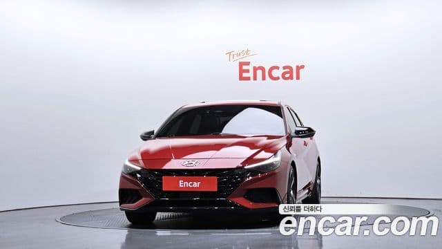 Hyundai The New Avante Hybrid 2022 — Photo 18/20