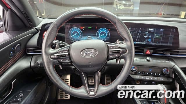 Hyundai The New Avante Hybrid 2022 — Photo 6/20