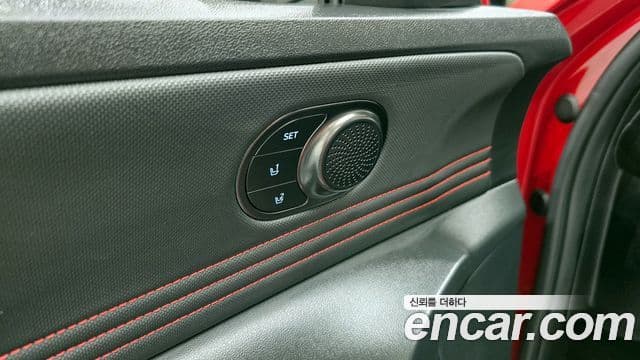 Hyundai The New Avante Hybrid 2022 — Photo 17/20