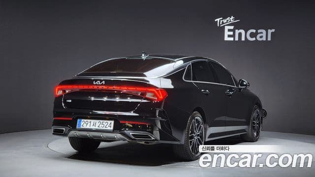 Kia K5 2023 — Şəkil 2/20