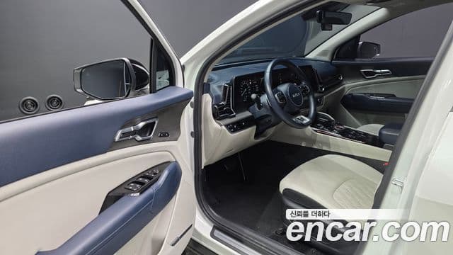 Kia Sportage 2022 — ფოტო 10/20