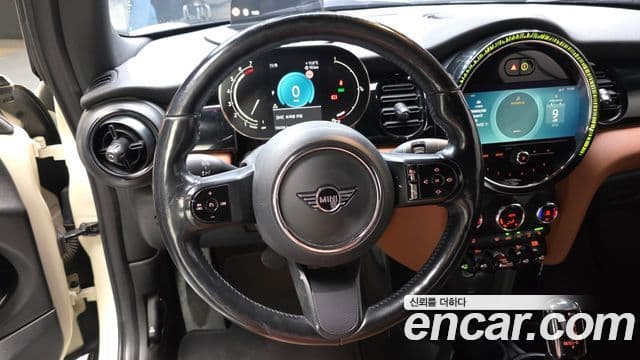 Mini Cooper S Convertible 2022 — ფოტო 12/20