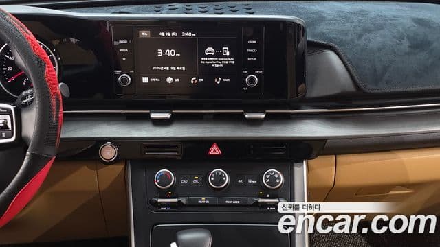 Kia Carnival 2023 — Фото 14/20