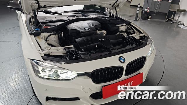 BMW 3 Series 2018 — Şəkil 6/20