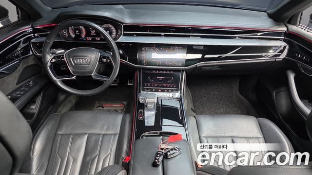 Audi A8 2021 — Şəkil 7/20