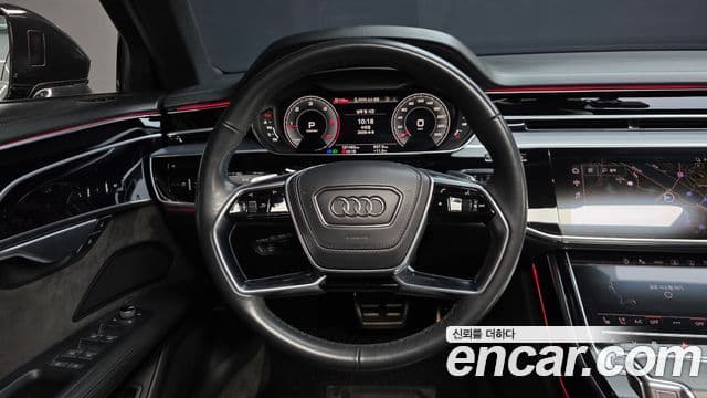 Audi A8 2021 — Şəkil 13/20