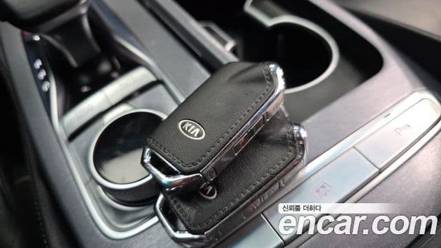 Kia The K9 2020 — Photo 12/30