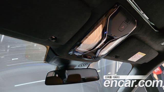 BMW 7 Series 2020 — Photo 19/32