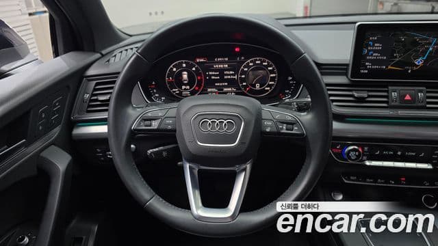 Audi Q5 2020 — Photo 3/34