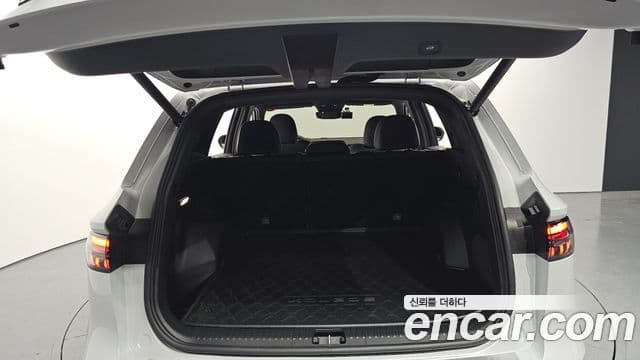 Renault Samsung Grand Koleos 2025 — Фото 20/20