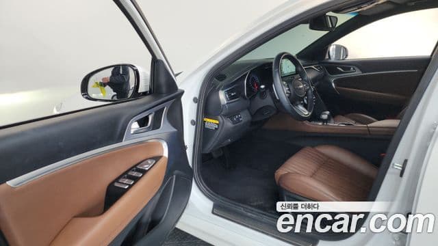 Genesis G70 2019 — Şəkil 9/20