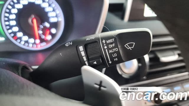 Genesis G70 2019 — Şəkil 18/20