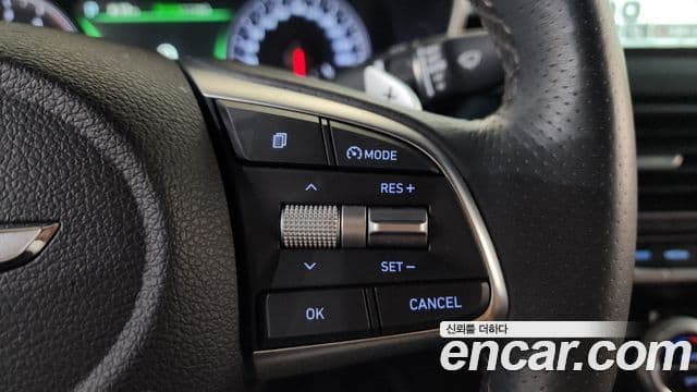 Genesis G70 2019 — Photo 30/37