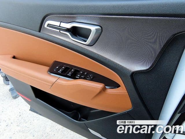 Kia Sportage 2022 — Şəkil 11/20