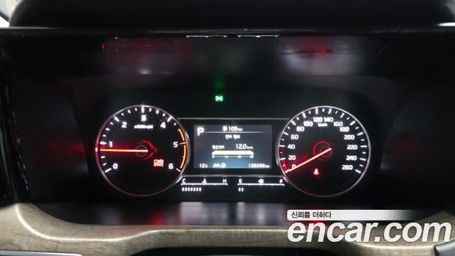Kia Sorento 2020 — Фото 8/20