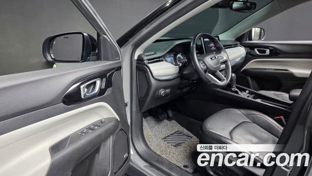 Jeep Compass 2022 — Şəkil 8/20