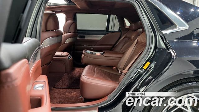 Genesis G90 2022 — ფოტო 12/20
