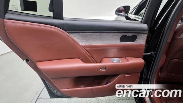 Genesis G90 2022 — ფოტო 6/36