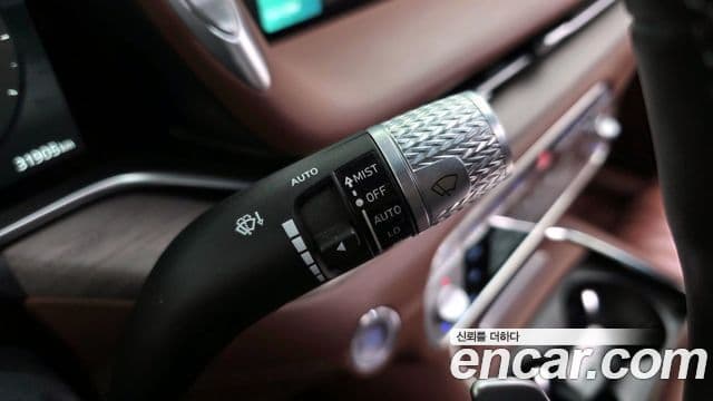 Genesis G90 2022 — ფოტო 4/36
