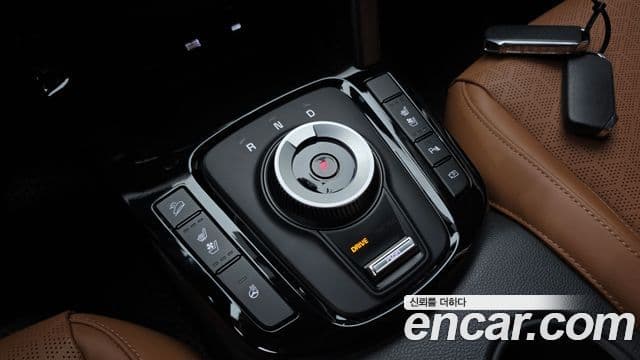 Kia Seltos 2025 — ფოტო 9/20