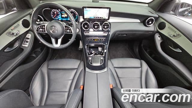 Mercedes-Benz GLC-Class 2022 — ფოტო 7/20