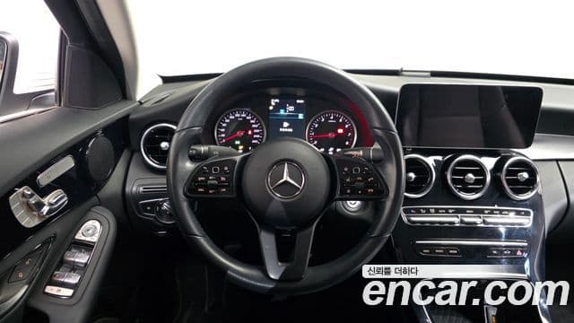 Mercedes-Benz C-Class 2020 — ფოტო 13/20