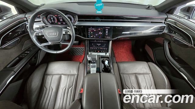 Audi A8 2021 — Şəkil 7/20