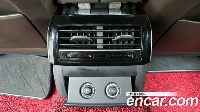 Audi A8 2021 — Photo 38/38