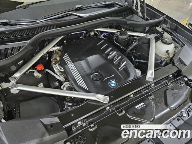 BMW X7 2022 — Şəkil 8/20