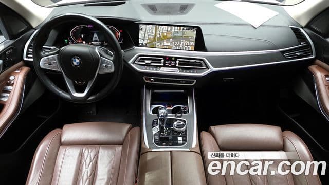 BMW X7 2022 — Şəkil 17/20