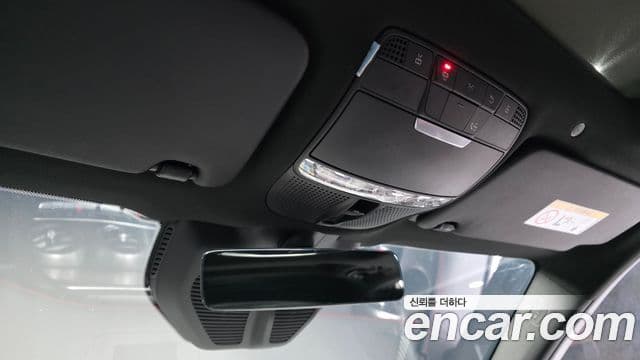 Mercedes-Benz GLC-Class 2022 — Photo 4/28