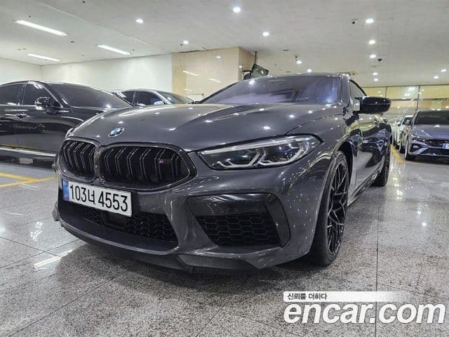 BMW M8 2020 — Photo 3/20