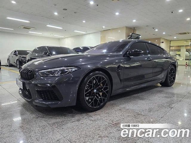 BMW M8 2020 — Photo 5/20