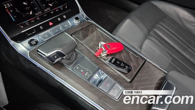 Audi A6 2021 — ფოტო 9/20