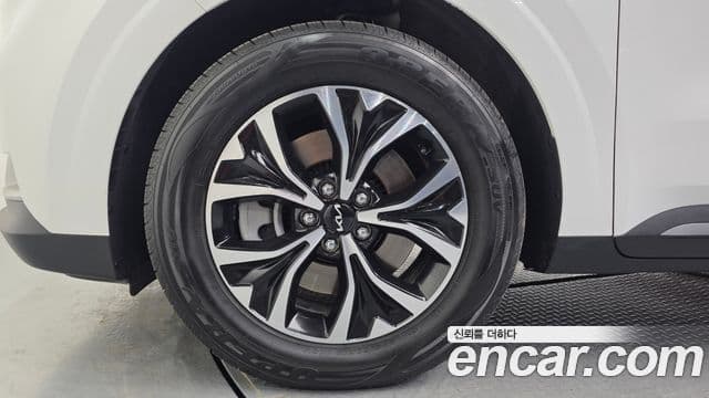 Kia Carnival 2022 — Şəkil 4/20